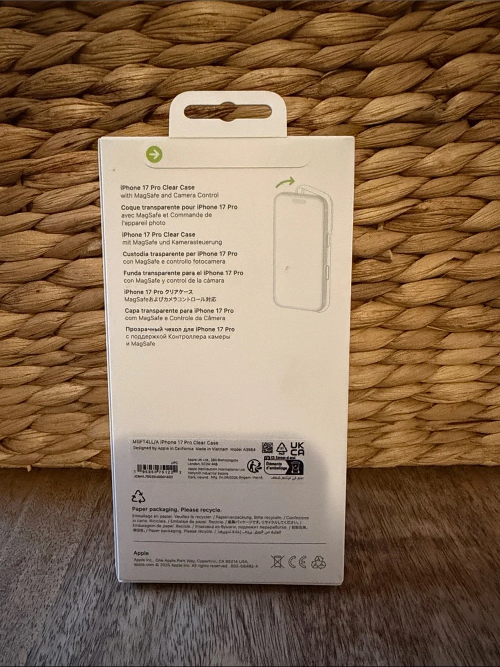 NWT Apple iPhone 17 Pro Clear Case - Transparent/Clear